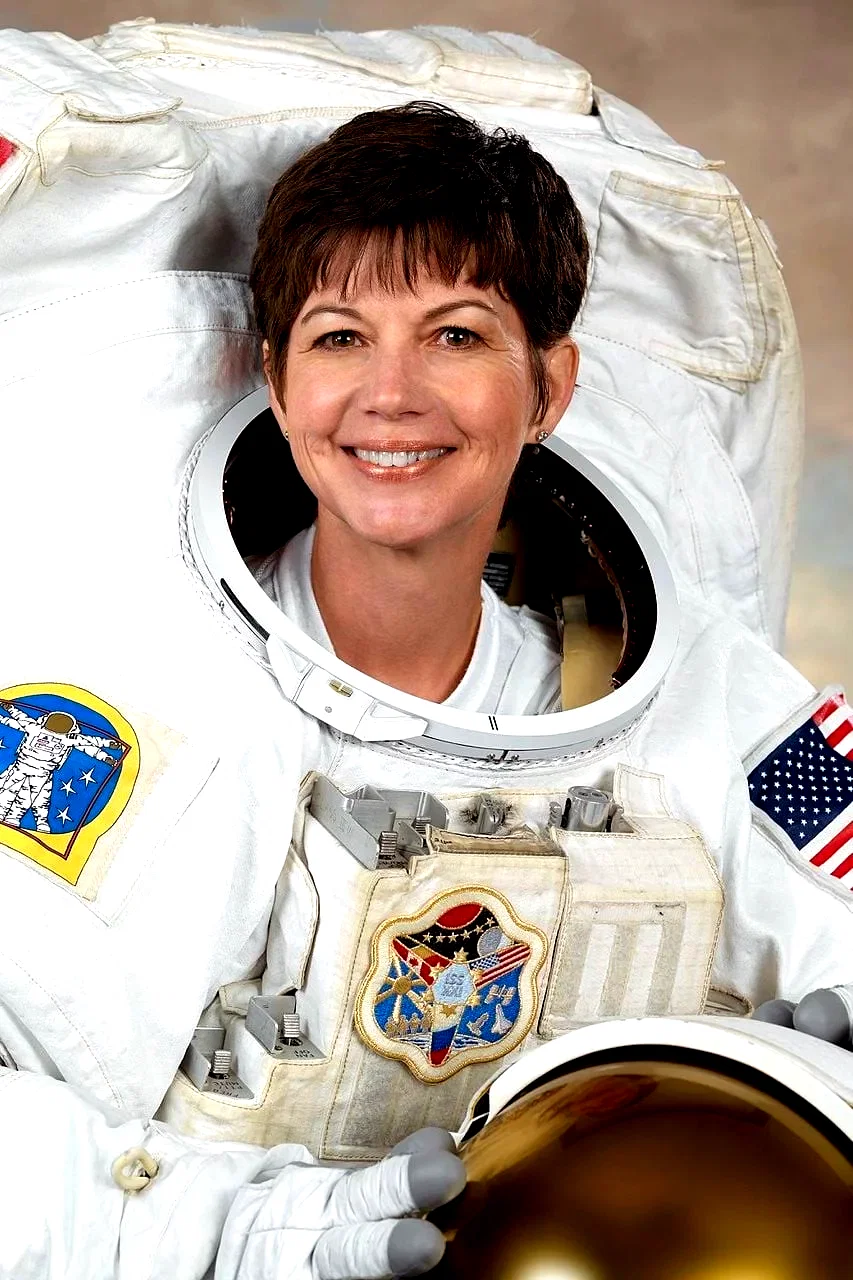  Cady Coleman