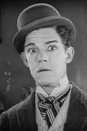 Albert Austin photo