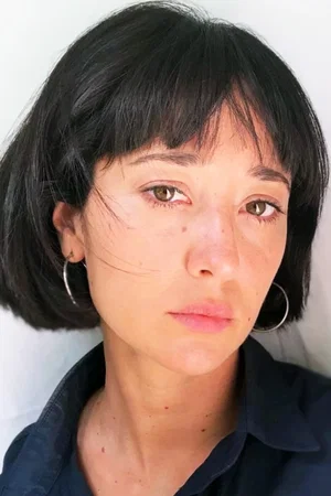  Camila Peralta photo