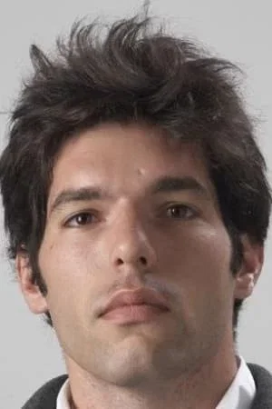  Benjamín Naishtat photo