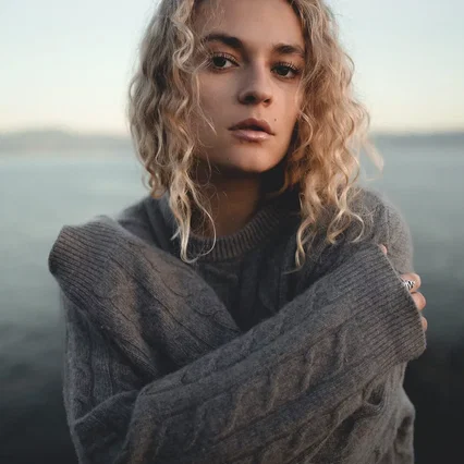  Ghjulia Van Muylders