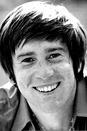 Enzo  Cerusico