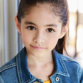 Photo star : Emilia Faucher