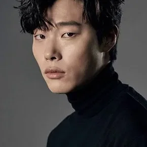 Photo star :  Ryu Jun-yeol