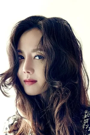  Yum Jung-ah