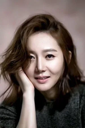  Yum Jung-ah