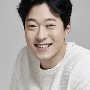 Photo star :  Lee Si-hoon