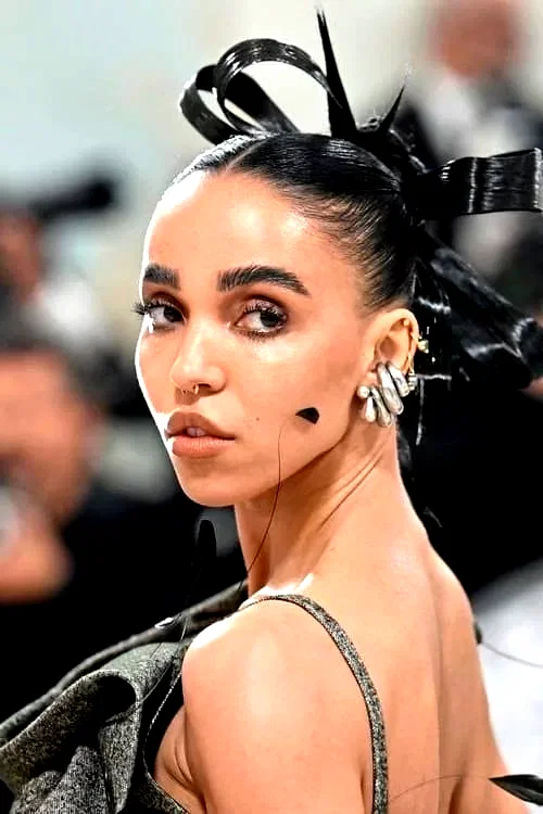  FKA Twigs