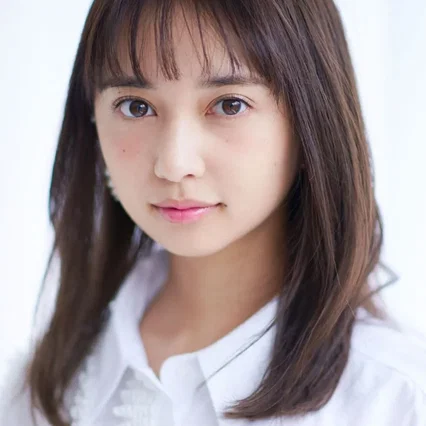  Arisa Komiya
