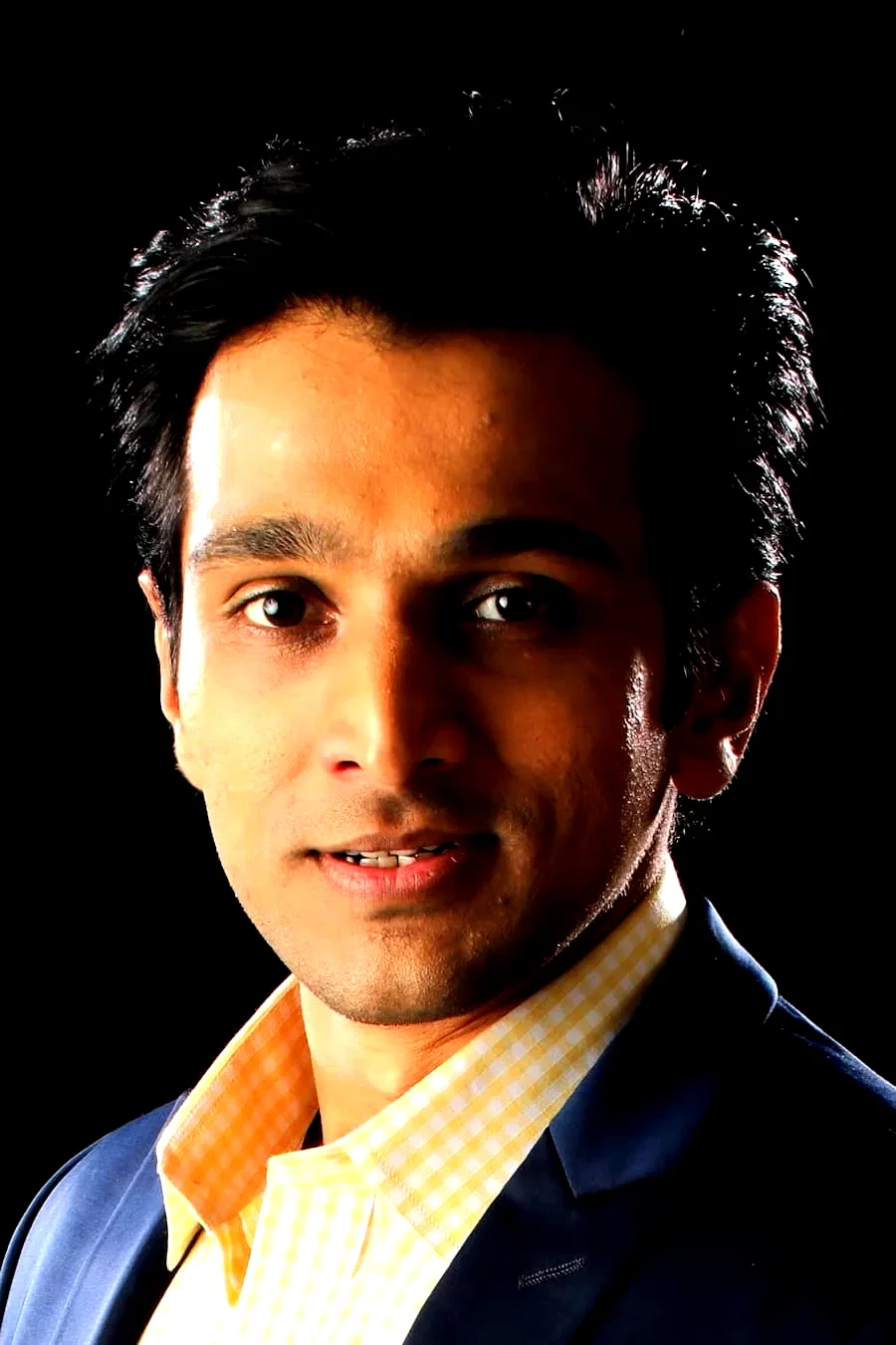  Pratik Gandhi