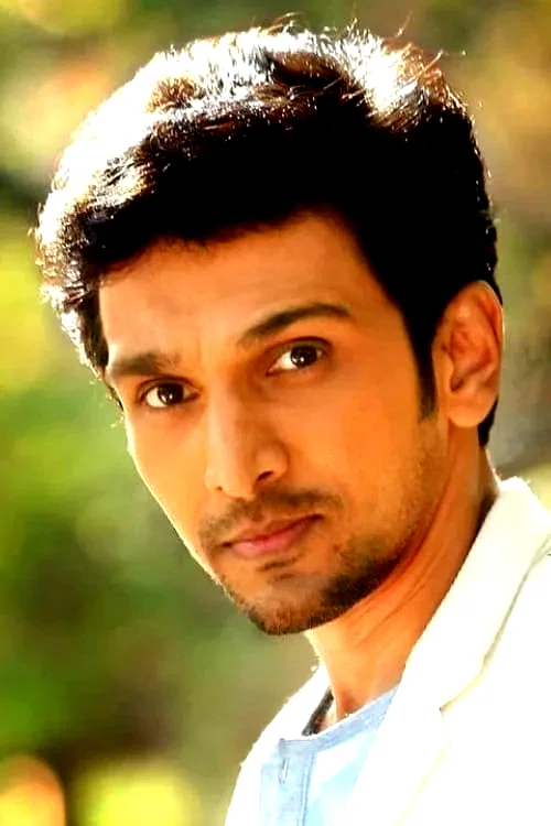  Pratik Gandhi