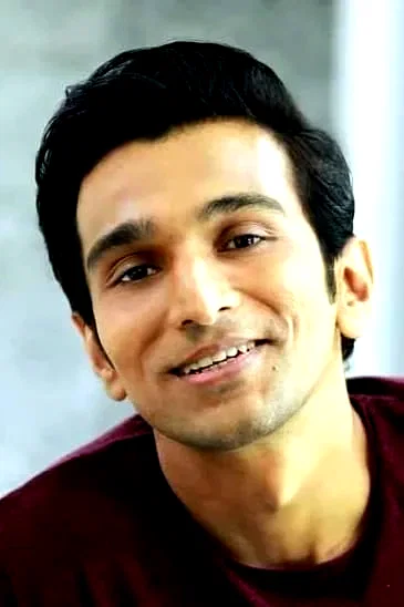  Pratik Gandhi