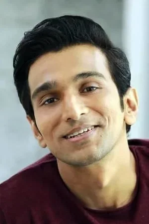  Pratik Gandhi photo