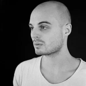  Tilman Singer