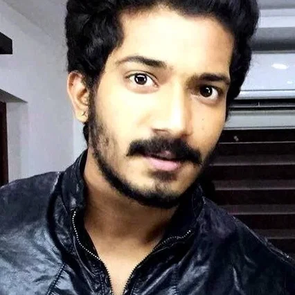  Shalu Rahim