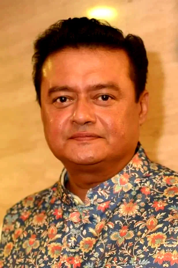  Saswata Chatterjee