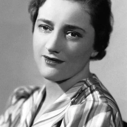  Elena Ponsova