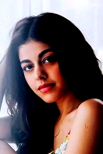  Alaya F