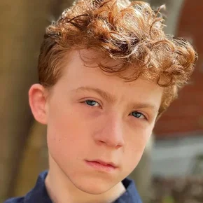 Photo star :  George Holahan-Cantwell