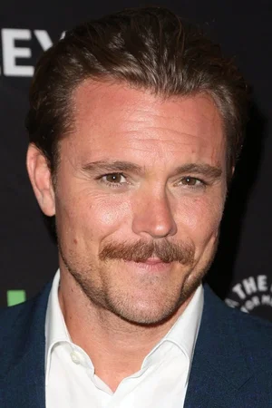 Clayne  Crawford photo