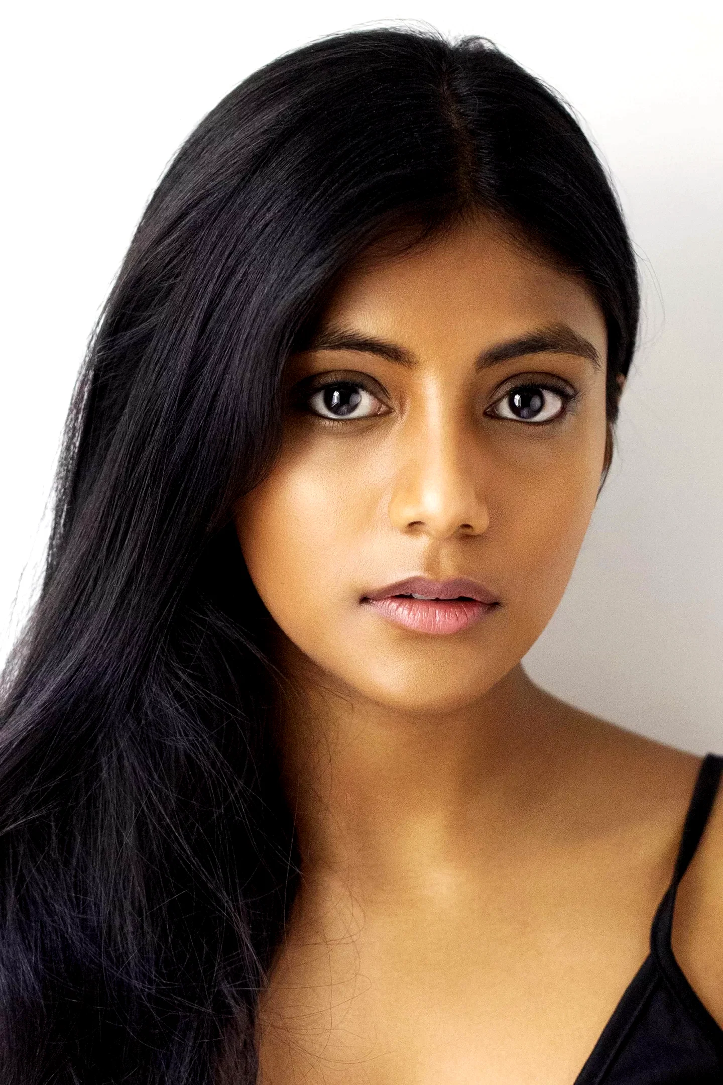  Charithra Chandran