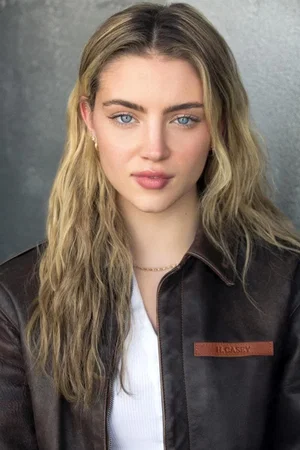  Daisy Jelley