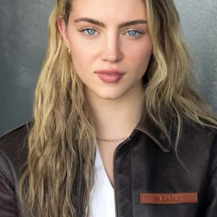  Daisy Jelley