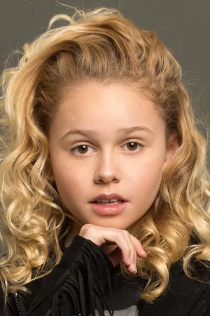  Ruby Rose Turner photo