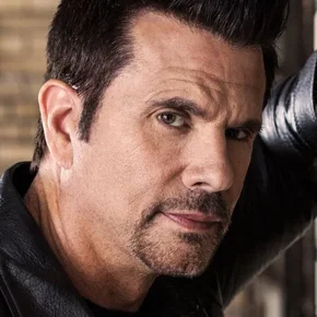 Photo star : Lorenzo Lamas