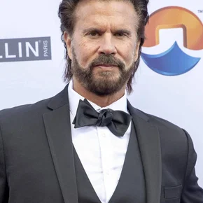Photo star : Lorenzo Lamas