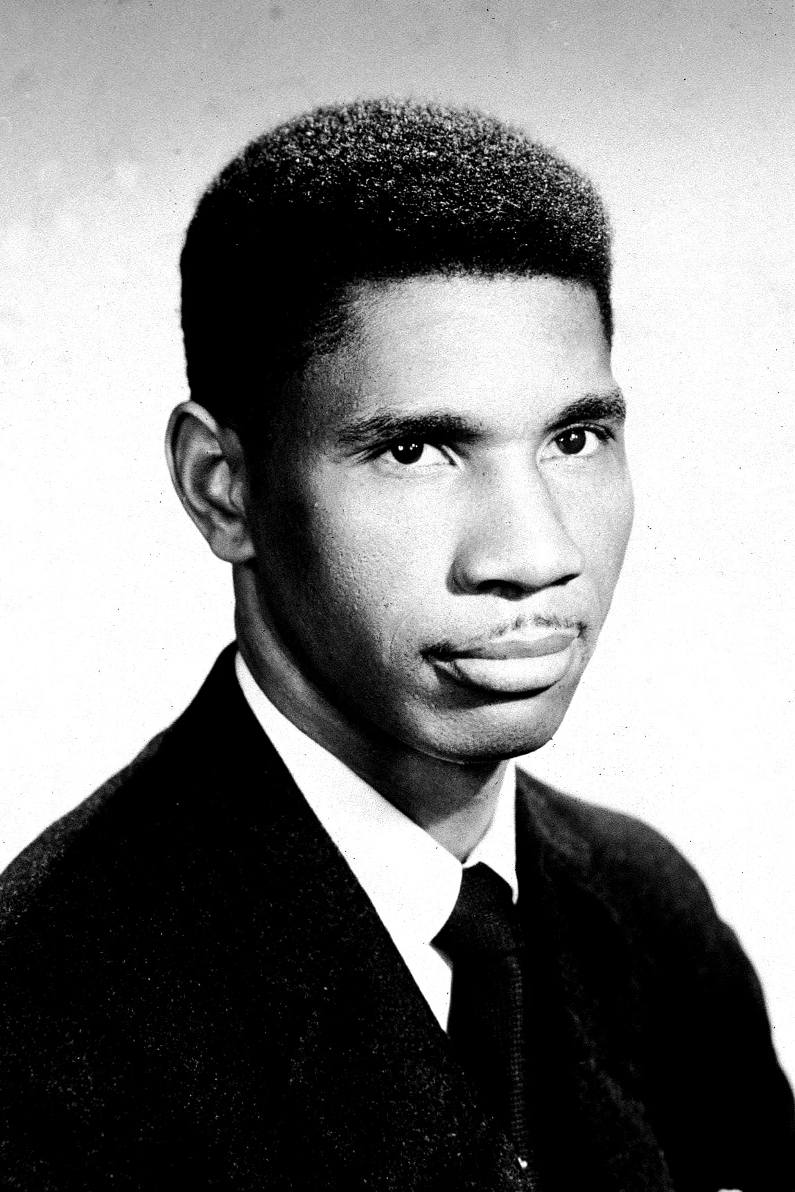  Medgar Evers