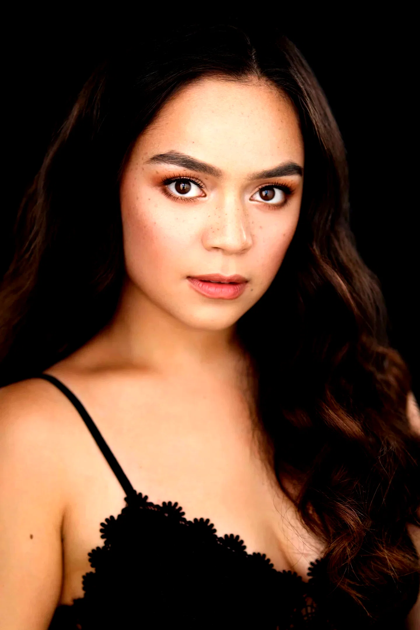  Kaitlyn Santa Juana