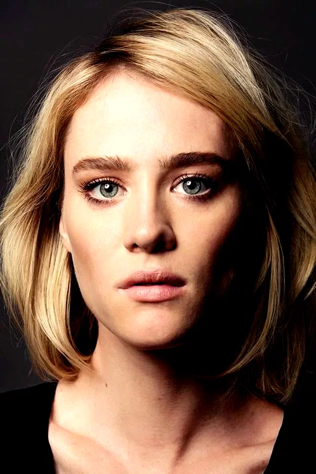 Mackenzie Davis