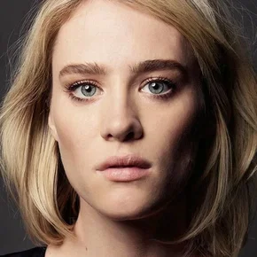 Photo star : Mackenzie Davis