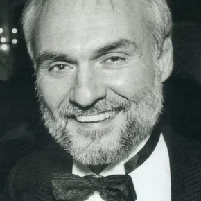 Photo star : Kenneth Welsh