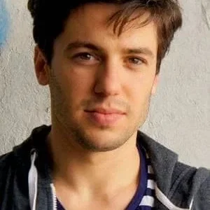  Esteban Masturini