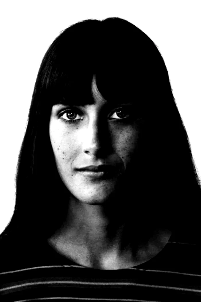  Mimi Fariña