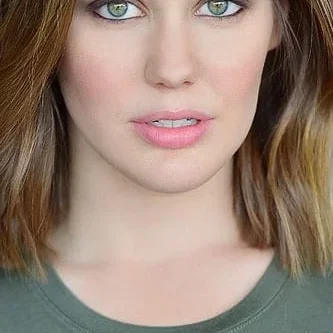  Ally Dixon
