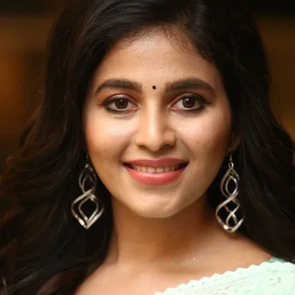  Anjali