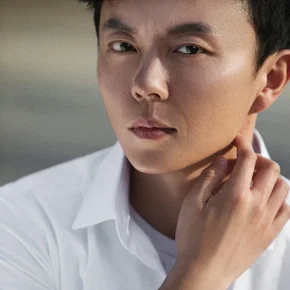 Photo star :  Tse Miu