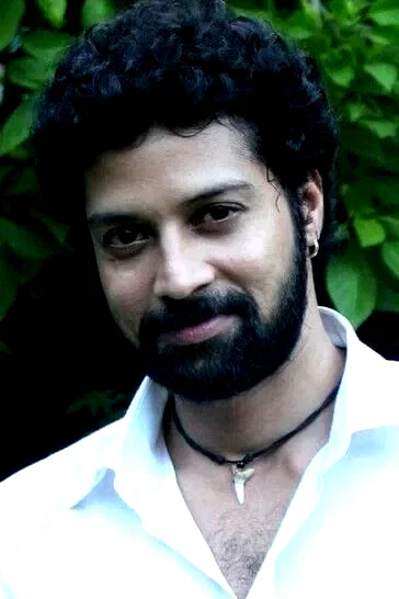  Santhosh Prathap