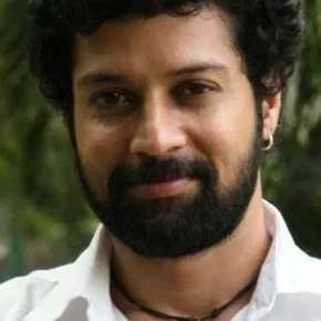 Photo star :  Santhosh Prathap