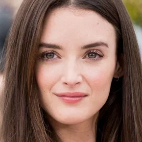 Photo star : Charlotte Le Bon