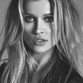 Photo star : Joanna Krupa