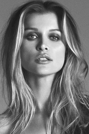 Joanna Krupa photo