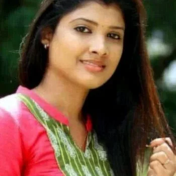  Divya Prabha