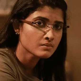  Divya Prabha