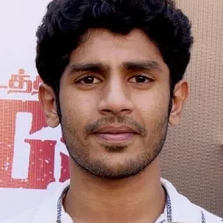  Hridhu Haroon