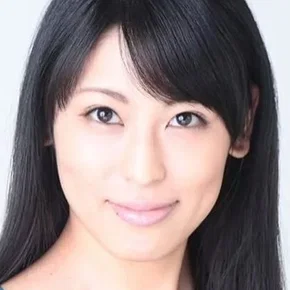 Photo star :  Airi Ootsu