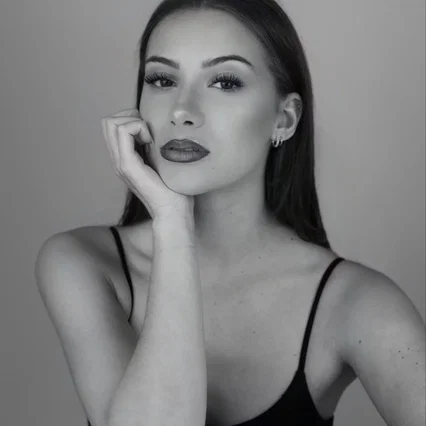  Manon Couttier